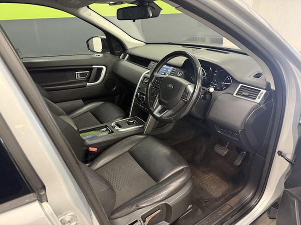 Used Land Rover Discovery Sport 2018 for sale - 76312872: Photo 19