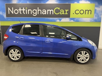 Used Honda Jazz 2013 for sale - 79221199: Photo