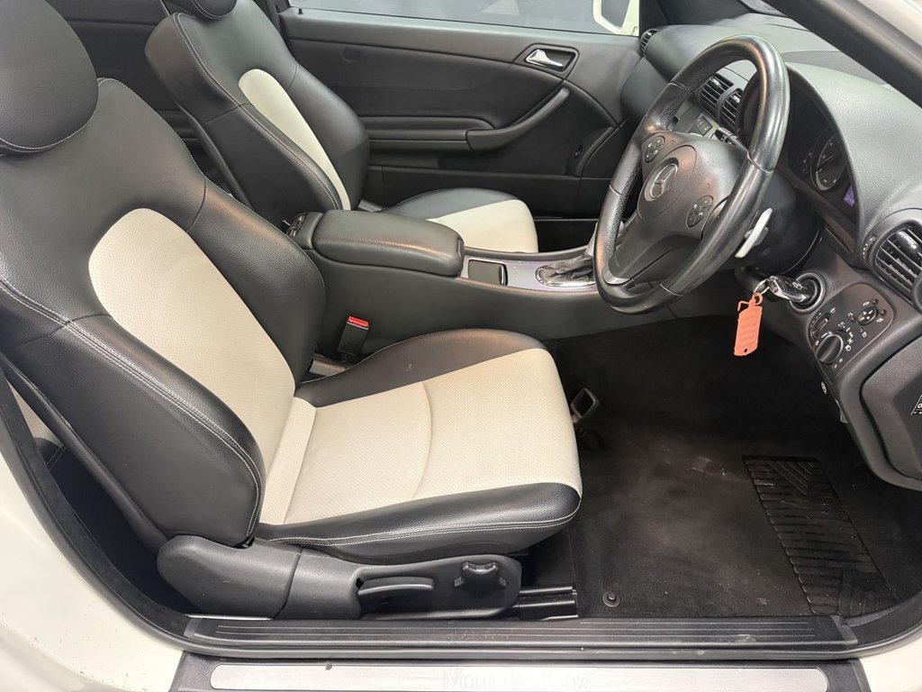 Used Mercedes-Benz CLC Class 2010 for sale - 77065279: Photo 16