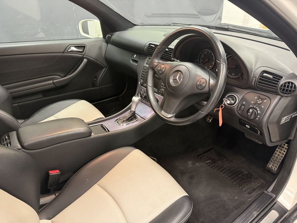 Used Mercedes-Benz CLC Class 2010 for sale - 77065279: Photo 19