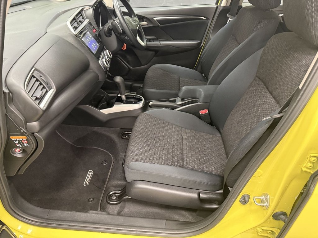 Used Honda Jazz 2016 for sale - 76962682: Photo 34