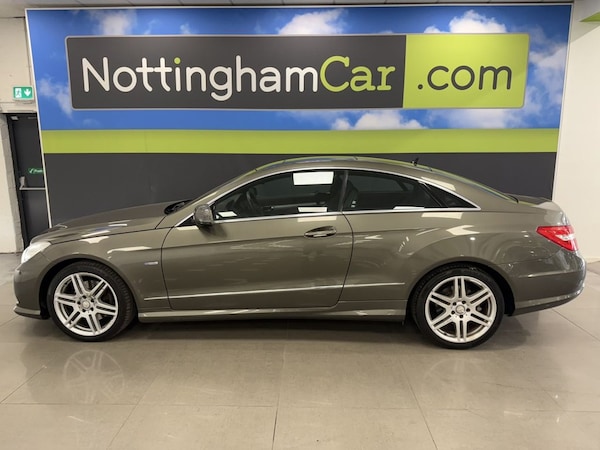 Used Mercedes-Benz E-Class 2010 for sale - 75692756: Photo 10