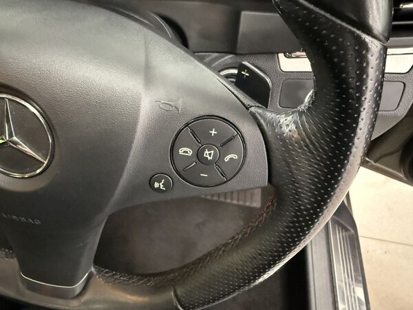 Used Mercedes-Benz E-Class 2010 for sale - 75692756: Photo 24