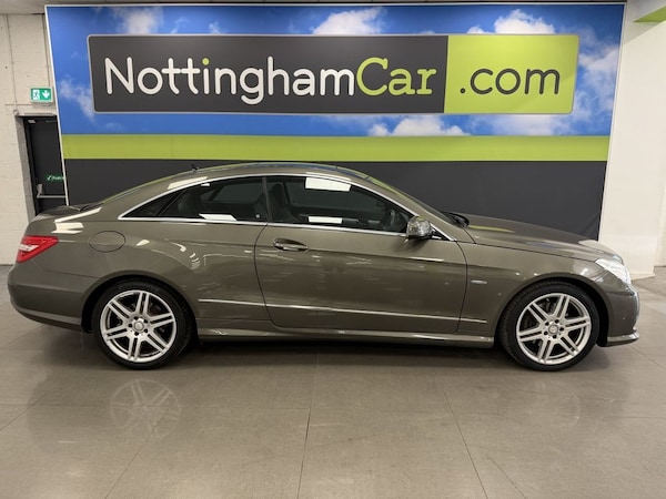 Used Mercedes-Benz E-Class 2010 for sale - 75692756: Photo 5