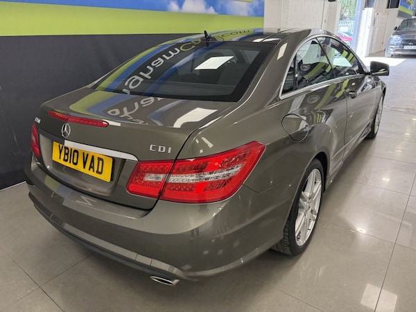 Used Mercedes-Benz E-Class 2010 for sale - 75692756: Photo 6