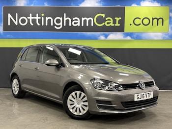 Used Volkswagen Golf 2016 for sale - 76751378: Photo