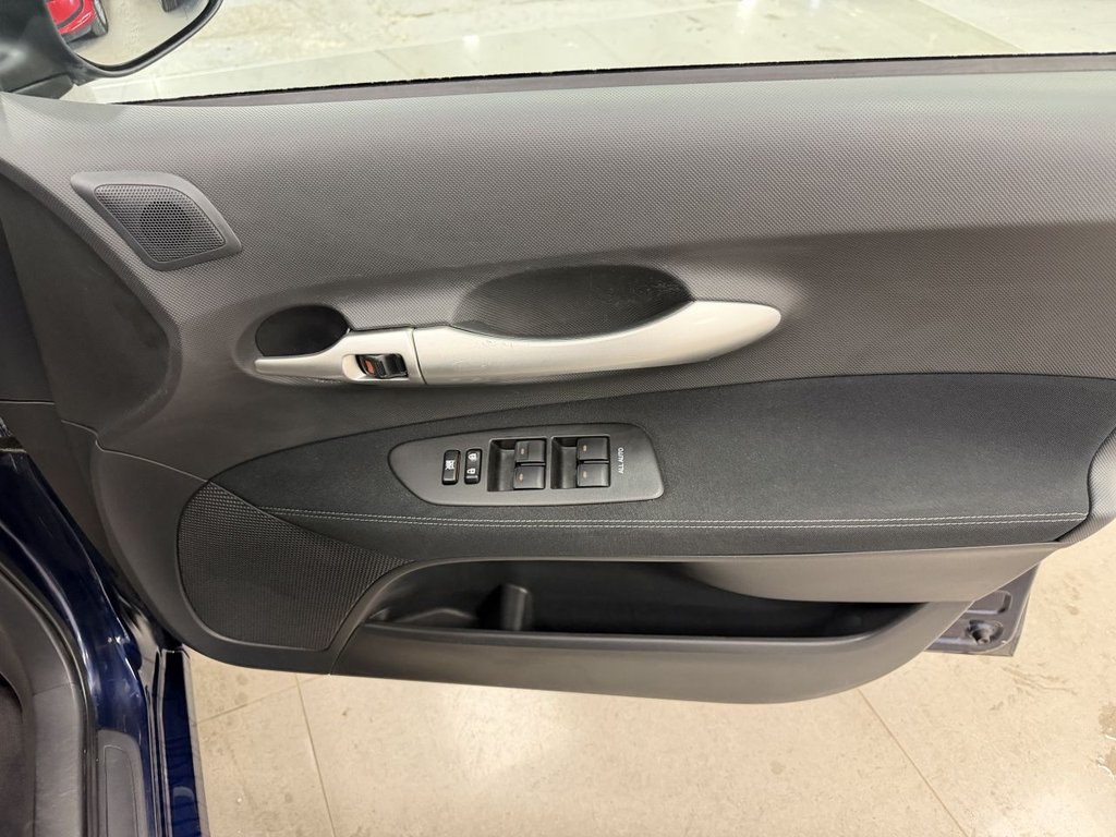 Used Toyota Auris 2011 for sale - 78002871: Photo 13