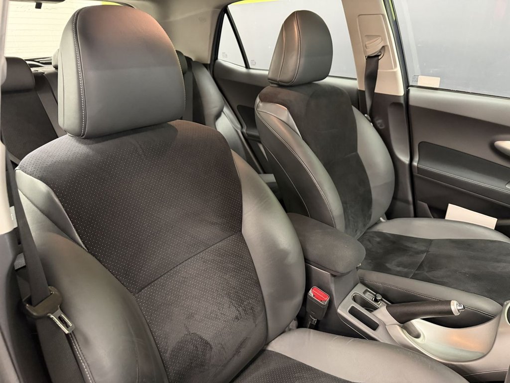 Used Toyota Auris 2011 for sale - 78002871: Photo 19