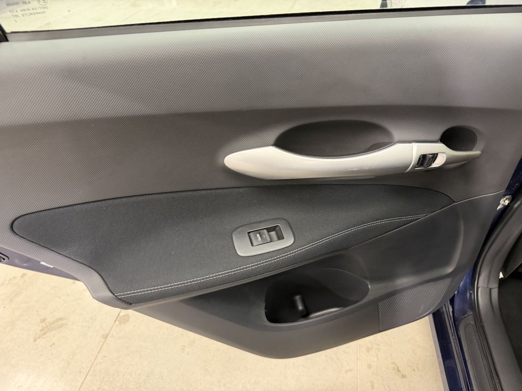 Used Toyota Auris 2011 for sale - 78002871: Photo 31