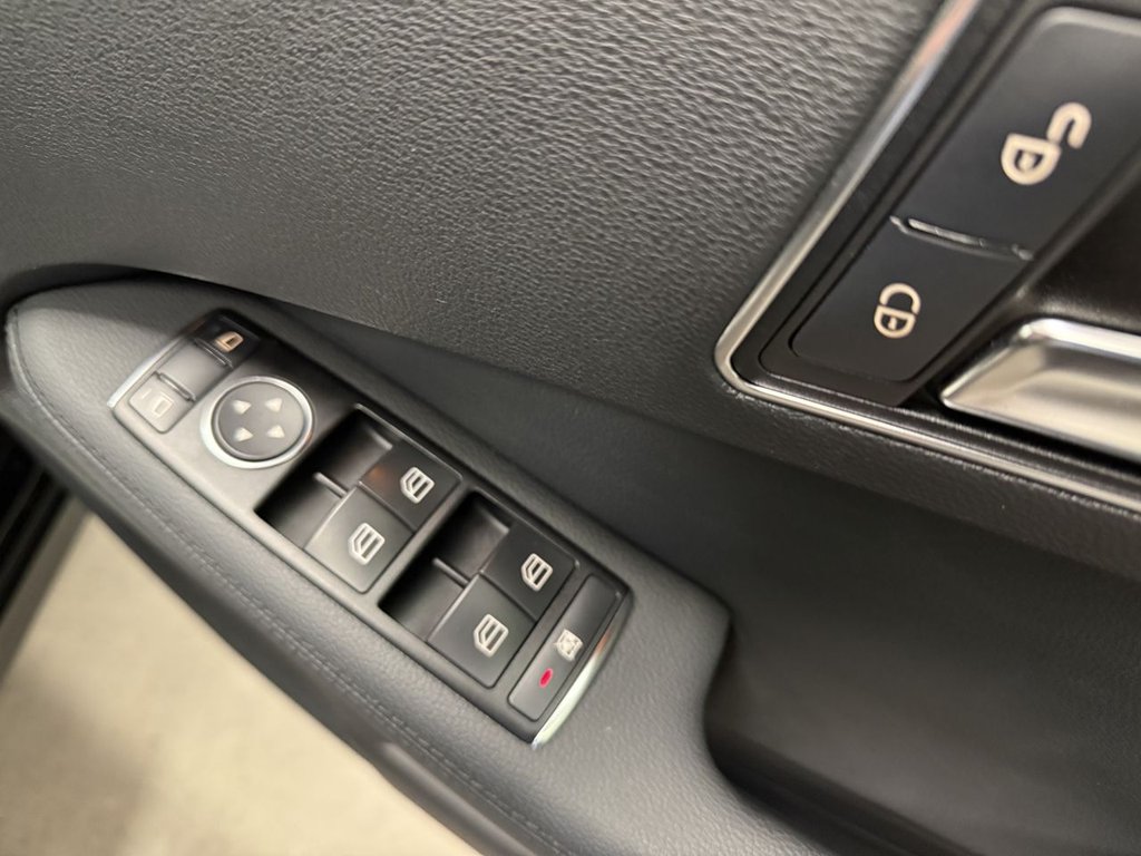 Used Mercedes-Benz E Class 2012 for sale - 76223862: Photo 13