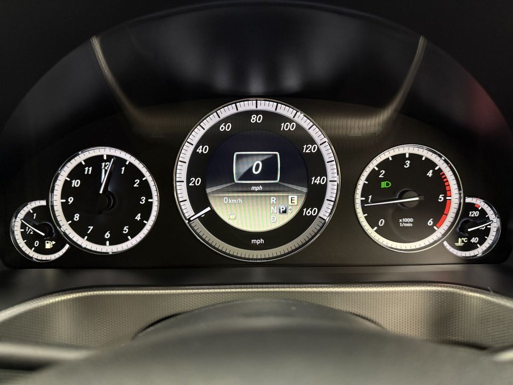 Used Mercedes-Benz E Class 2012 for sale - 76223862: Photo 18