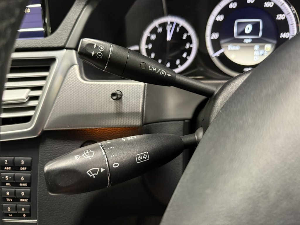 Used Mercedes-Benz E Class 2012 for sale - 76223862: Photo 21