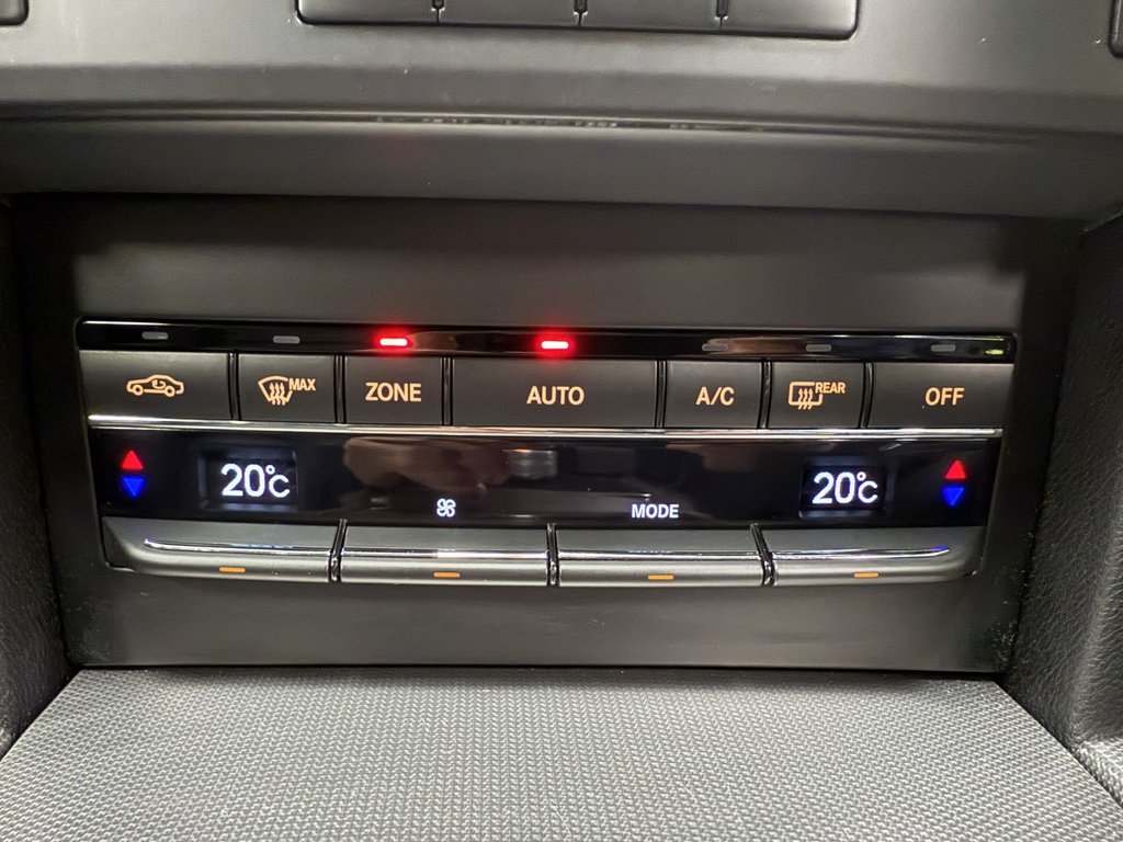 Used Mercedes-Benz E Class 2012 for sale - 76223862: Photo 27