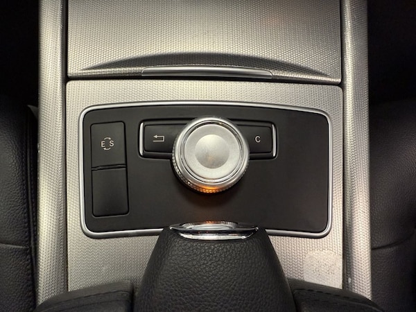 Used Mercedes-Benz E-Class 2012 for sale - 76223862: Photo 28