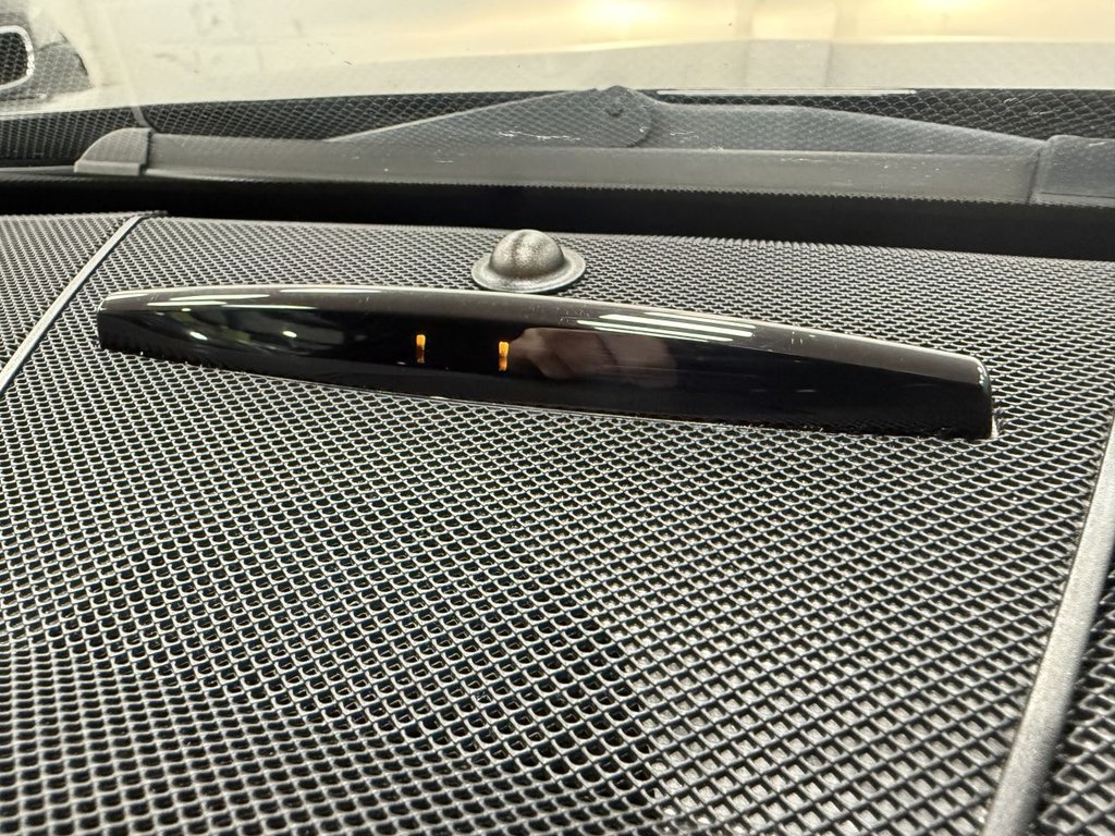 Used Mercedes-Benz E Class 2012 for sale - 76223862: Photo 30