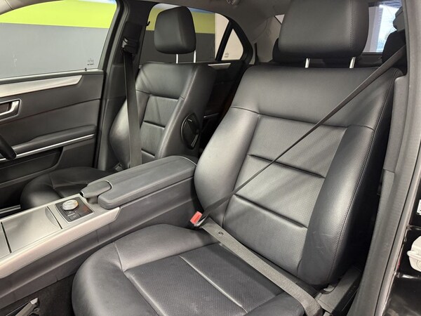 Used Mercedes-Benz E-Class 2012 for sale - 76223862: Photo 32
