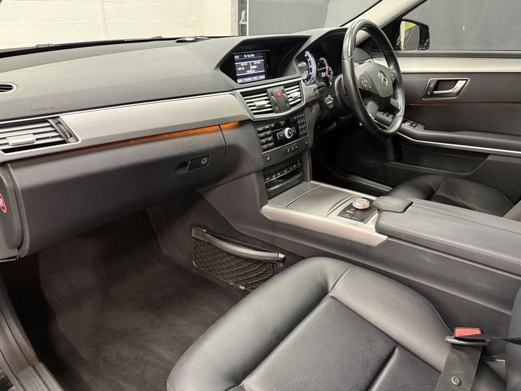Used Mercedes-Benz E Class 2012 for sale - 76223862: Photo 36