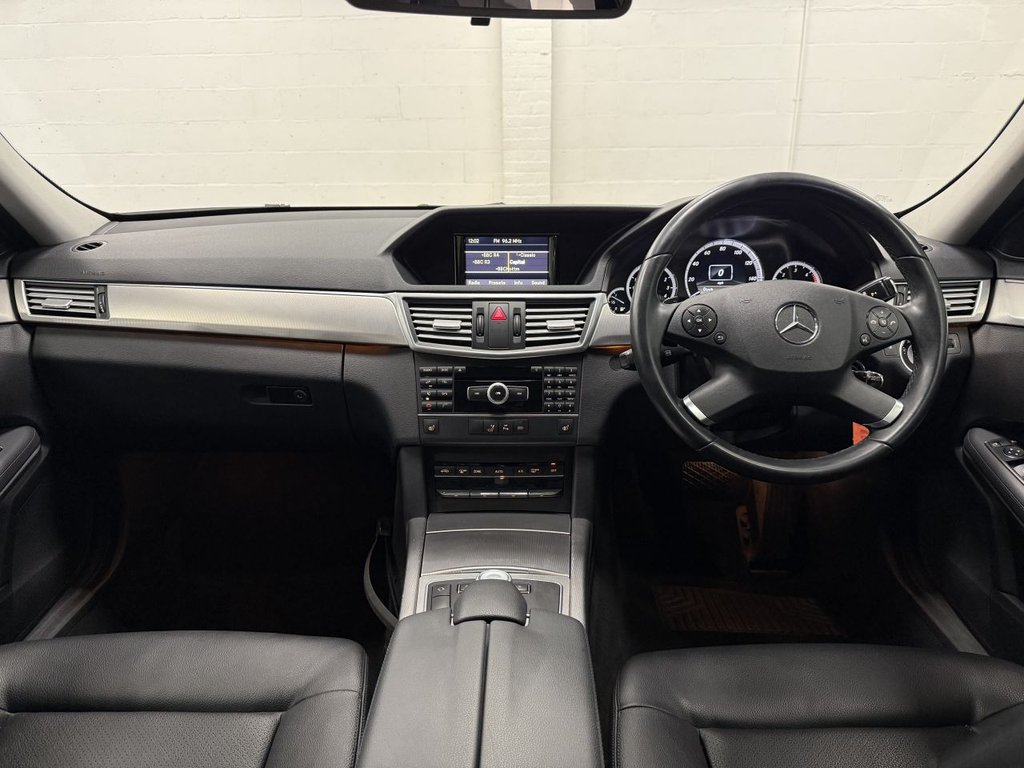 Used Mercedes-Benz E Class 2012 for sale - 76223862: Photo 39