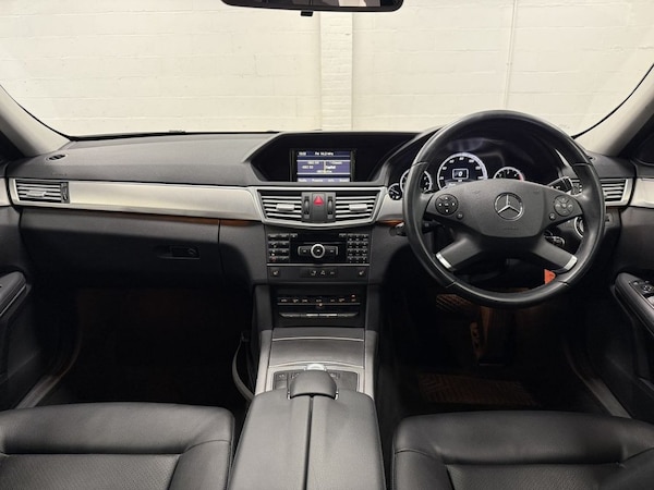 Used Mercedes-Benz E-Class 2012 for sale - 76223862: Photo 39