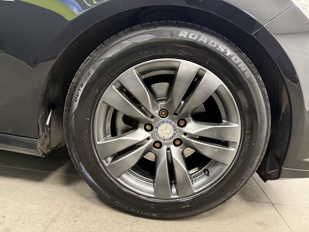 Used Mercedes-Benz E Class 2012 for sale - 76223862: Photo 45