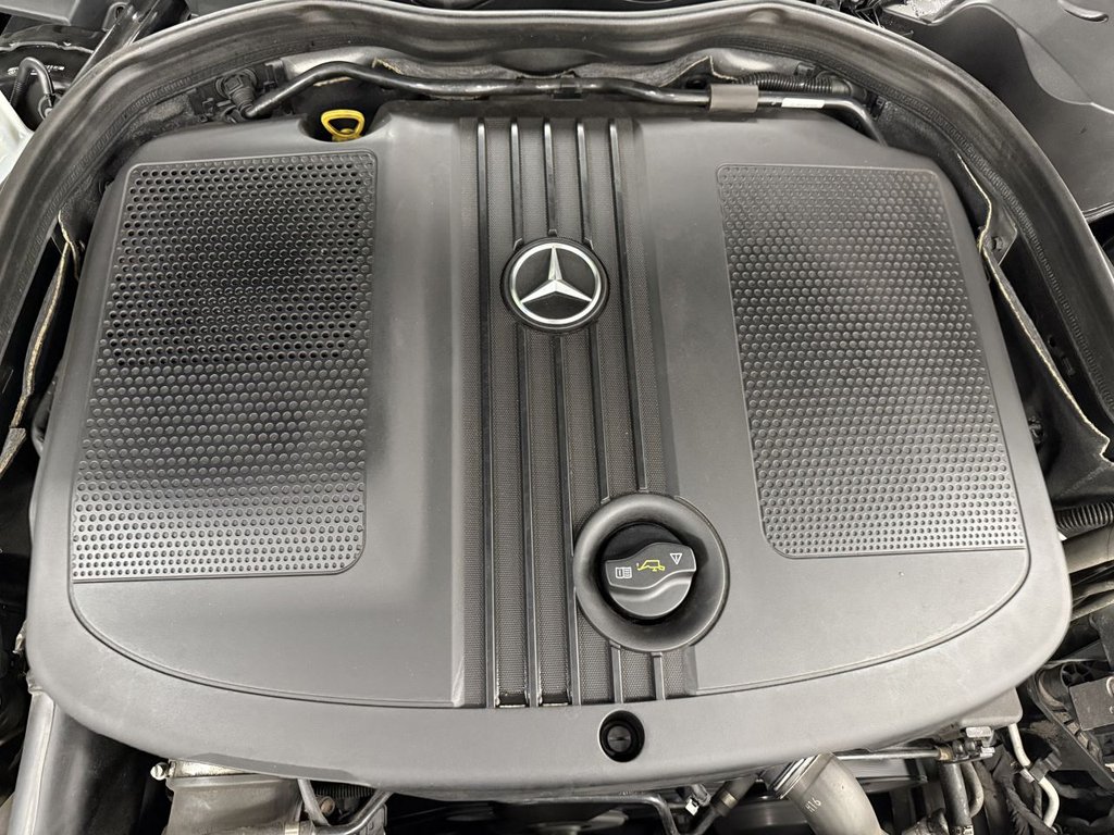 Used Mercedes-Benz E Class 2012 for sale - 76223862: Photo 47