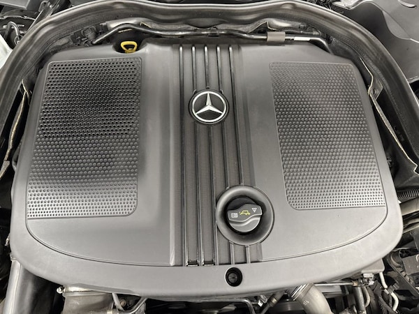 Used Mercedes-Benz E-Class 2012 for sale - 76223862: Photo 47