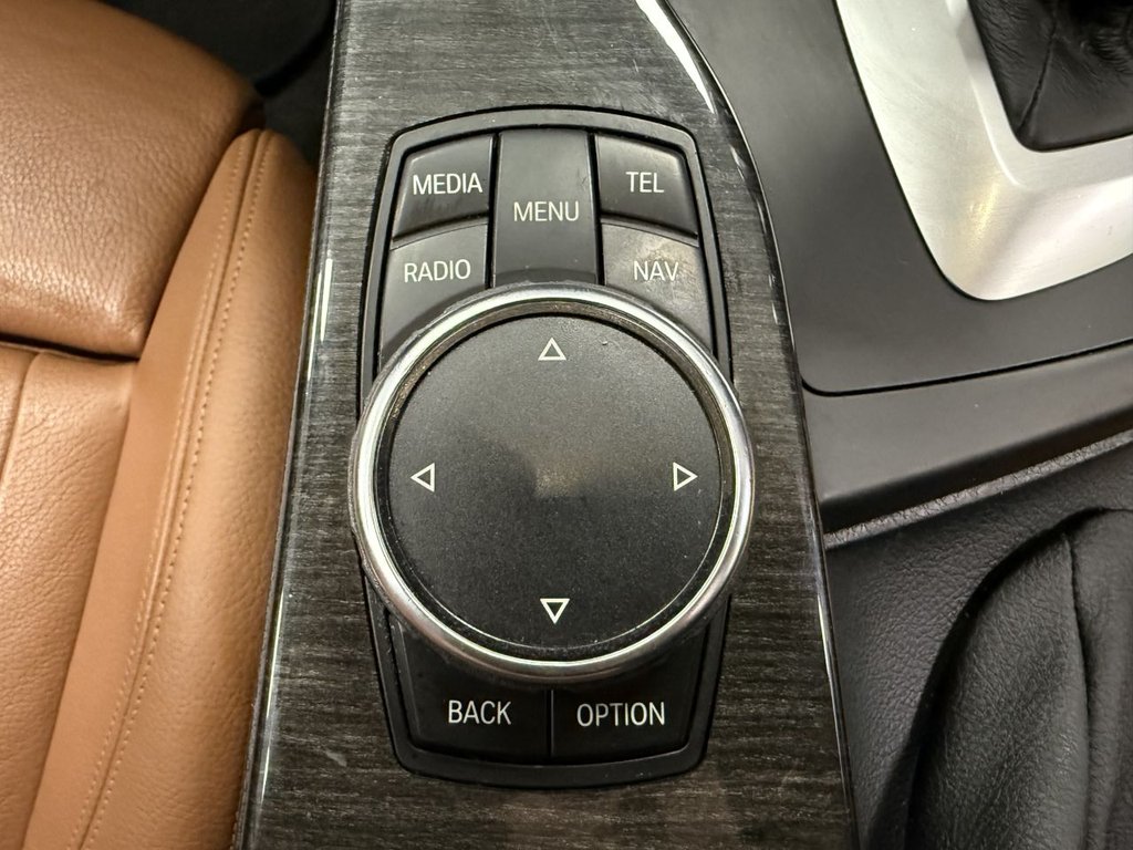 Vehicle 33