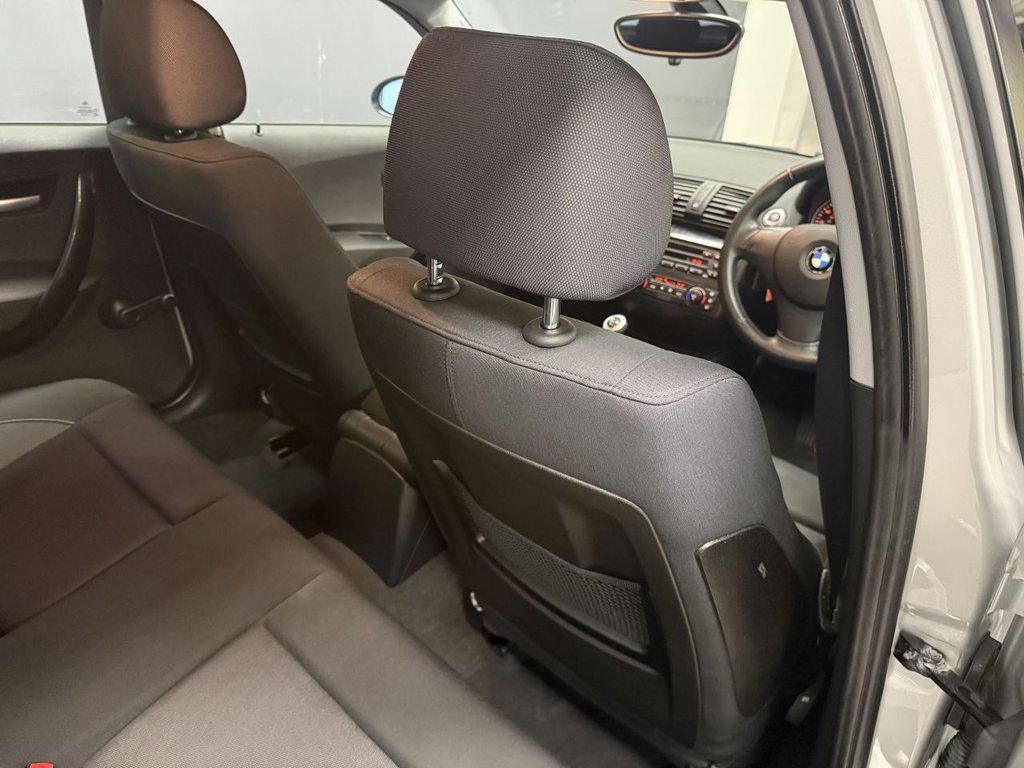 Used BMW 1 Series 2007 for sale - 76386159: Photo 32