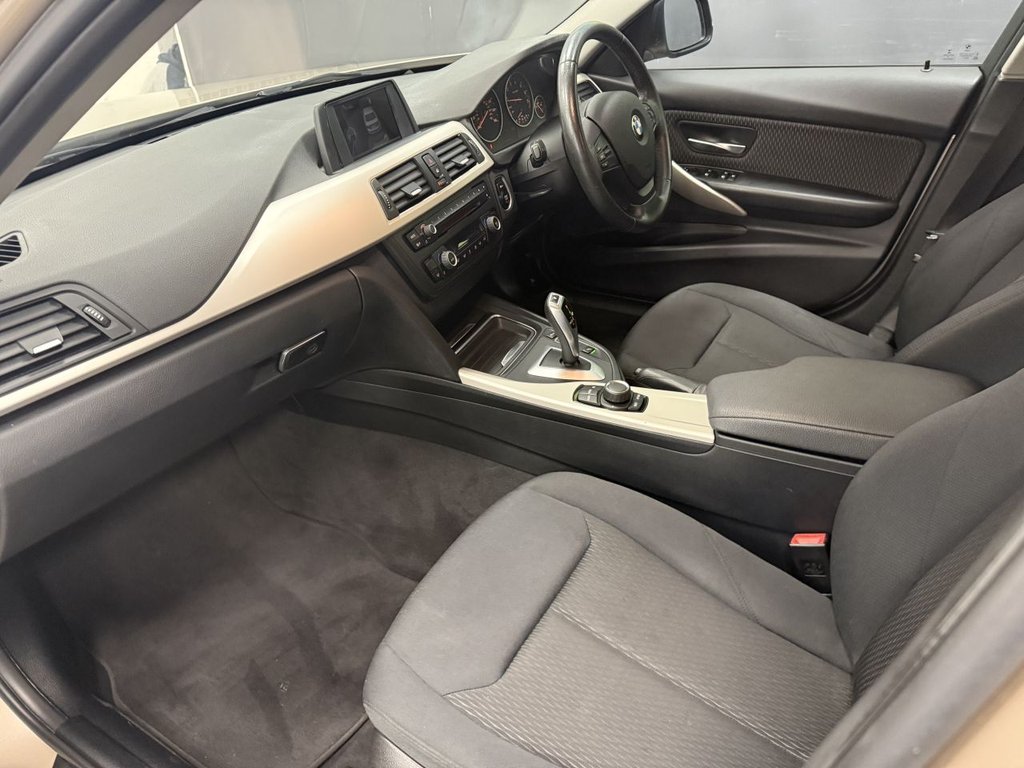 Used BMW 3 Series 2014 for sale - 76256628: Photo 38