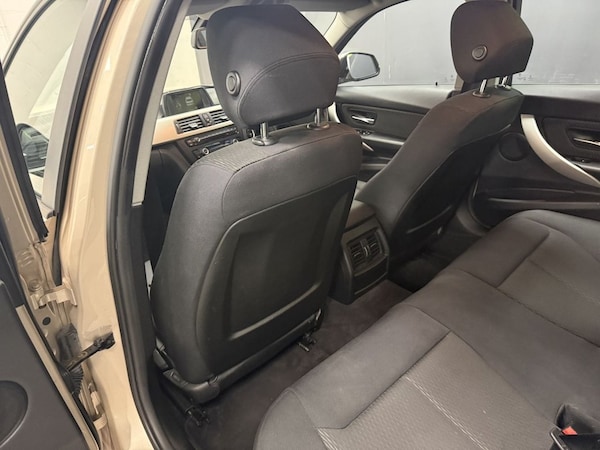 Used BMW 3 Series 2014 for sale - 76256628: Photo 40
