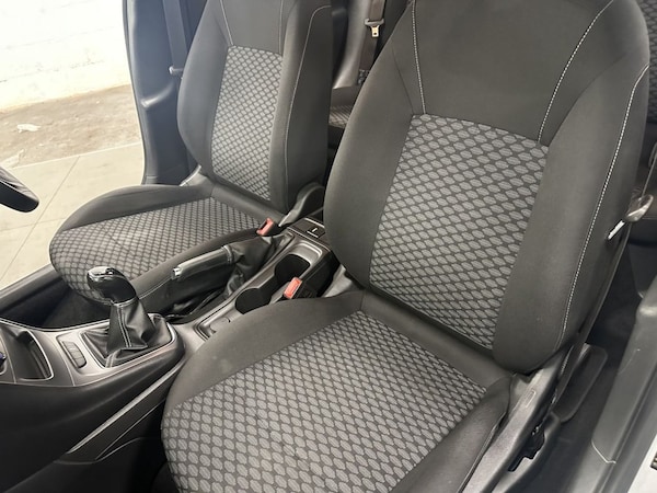 Used Vauxhall Astra 2025 for sale - 74333131: Photo 33
