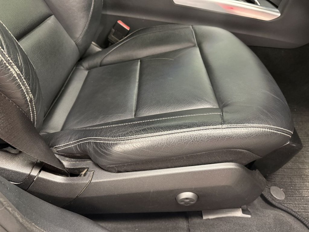 Used Mercedes-Benz E Class 2015 for sale - 76962702: Photo 16