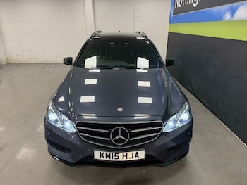 Used Mercedes-Benz E Class 2015 for sale - 76962702: Photo