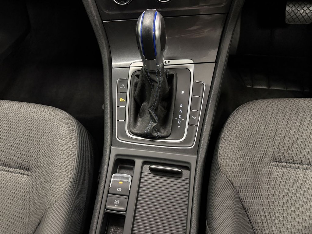 Used Volkswagen Golf 2019 for sale - 78082589: Photo 23