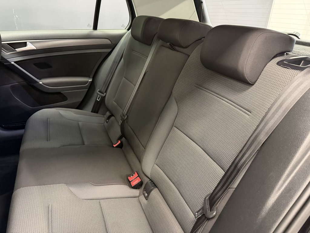 Used Volkswagen Golf 2019 for sale - 78082589: Photo 36