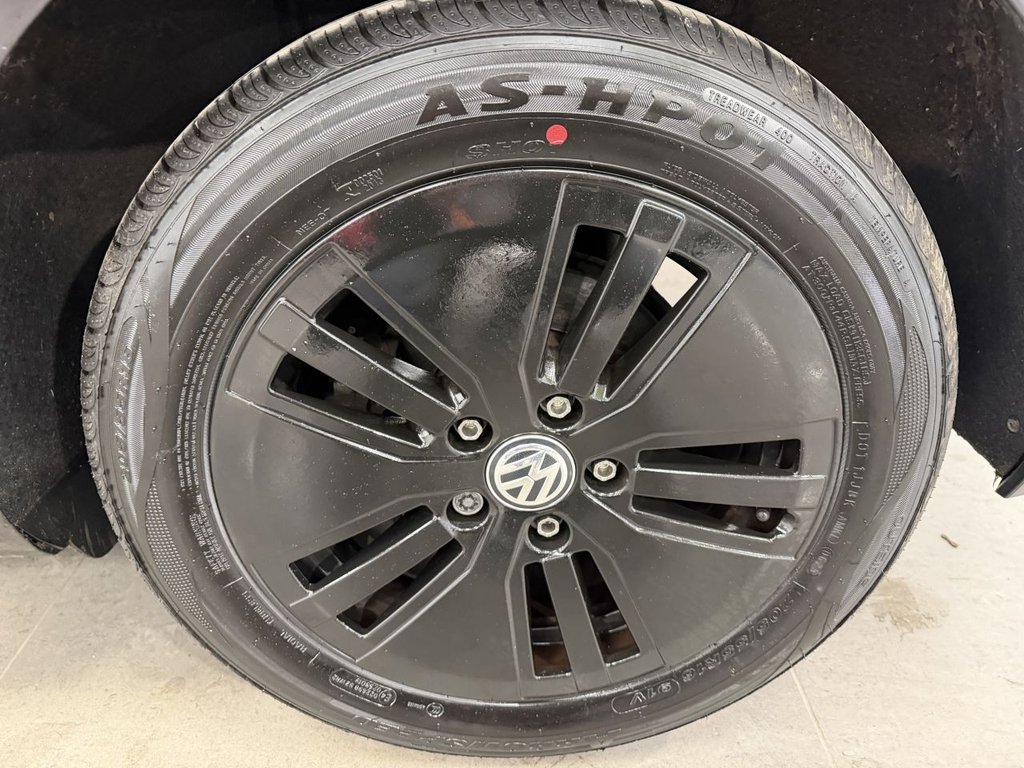 Used Volkswagen Golf 2019 for sale - 78082589: Photo 40