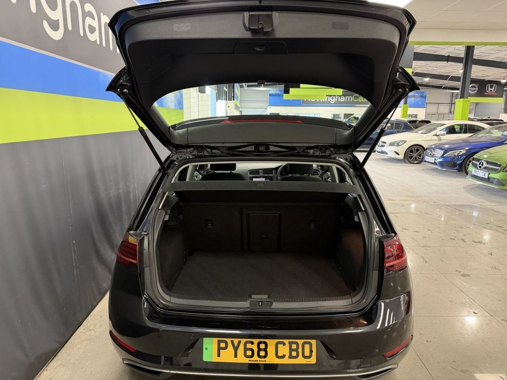 Used Volkswagen Golf 2019 for sale - 78082589: Photo 7