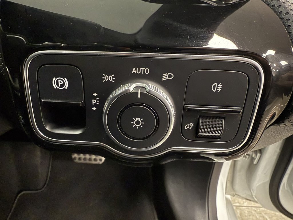 Used Mercedes-Benz CLA 2020 for sale - 76768675: Photo 26