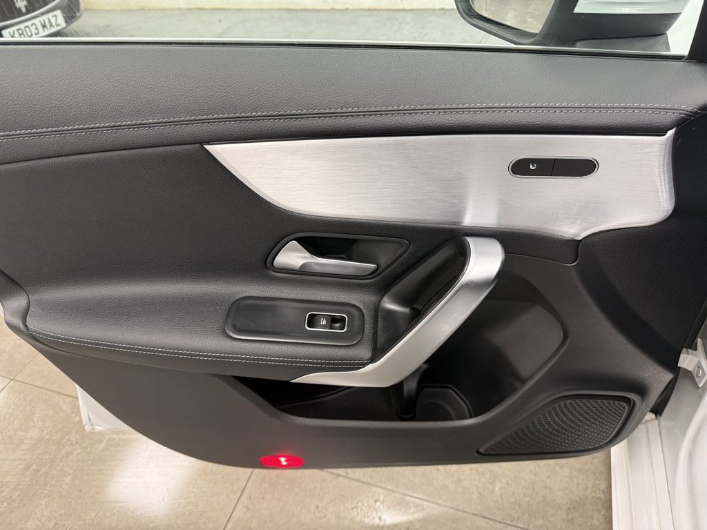 Used Mercedes-Benz CLA 2020 for sale - 76768675: Photo 38