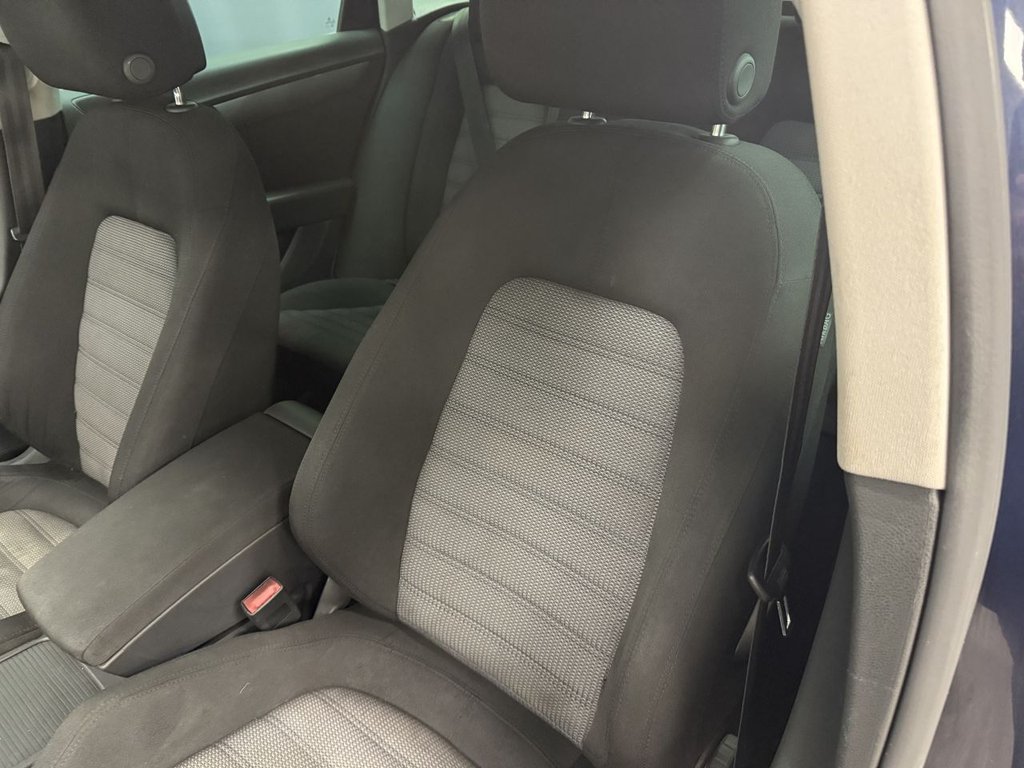 Used Volkswagen Passat 2013 for sale - 76783942: Photo 33