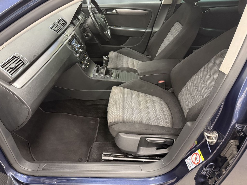 Used Volkswagen Passat 2013 for sale - 76783942: Photo 35