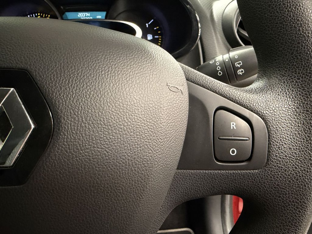 Used Renault Clio 2016 for sale - 78167379: Photo 17