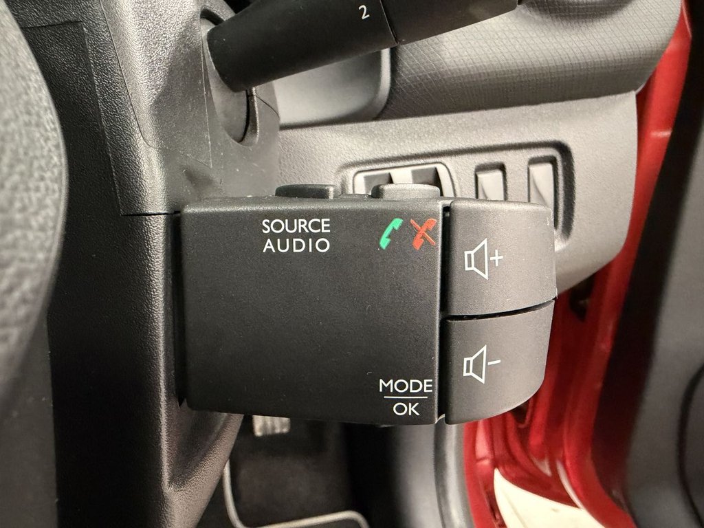 Used Renault Clio 2016 for sale - 78167379: Photo 18