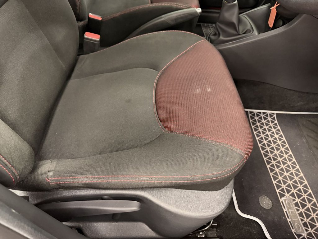 Used Renault Clio 2016 for sale - 78167379: Photo 21