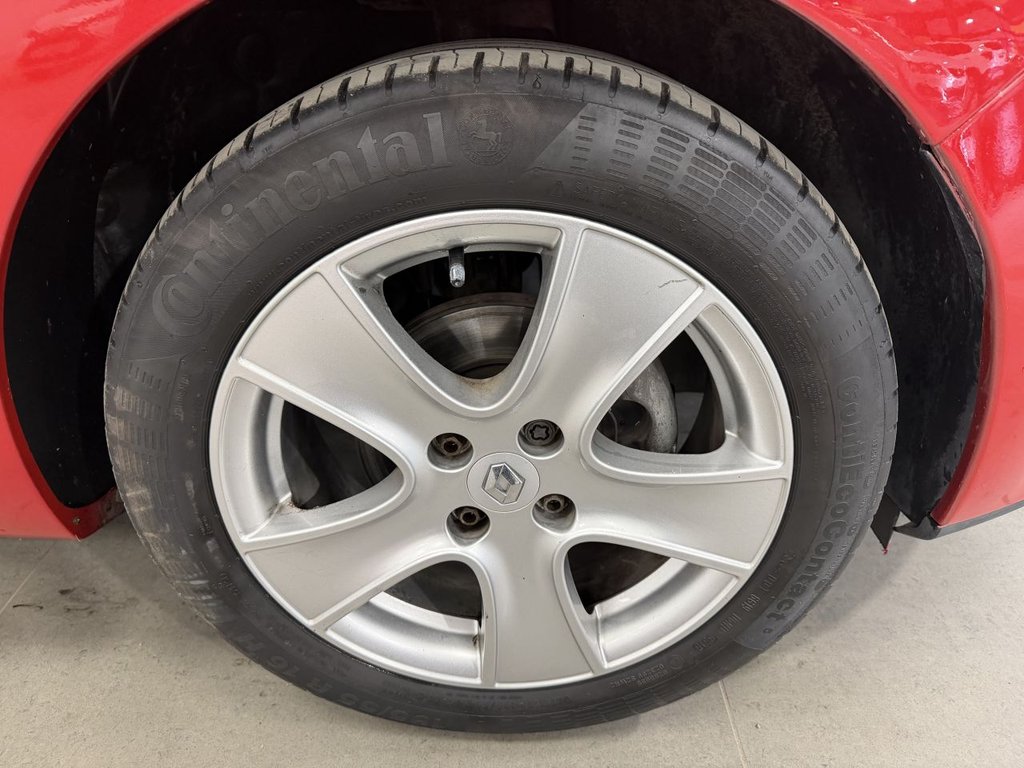 Used Renault Clio 2016 for sale - 78167379: Photo 28