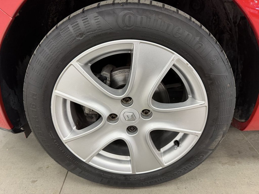 Used Renault Clio 2016 for sale - 78167379: Photo 31