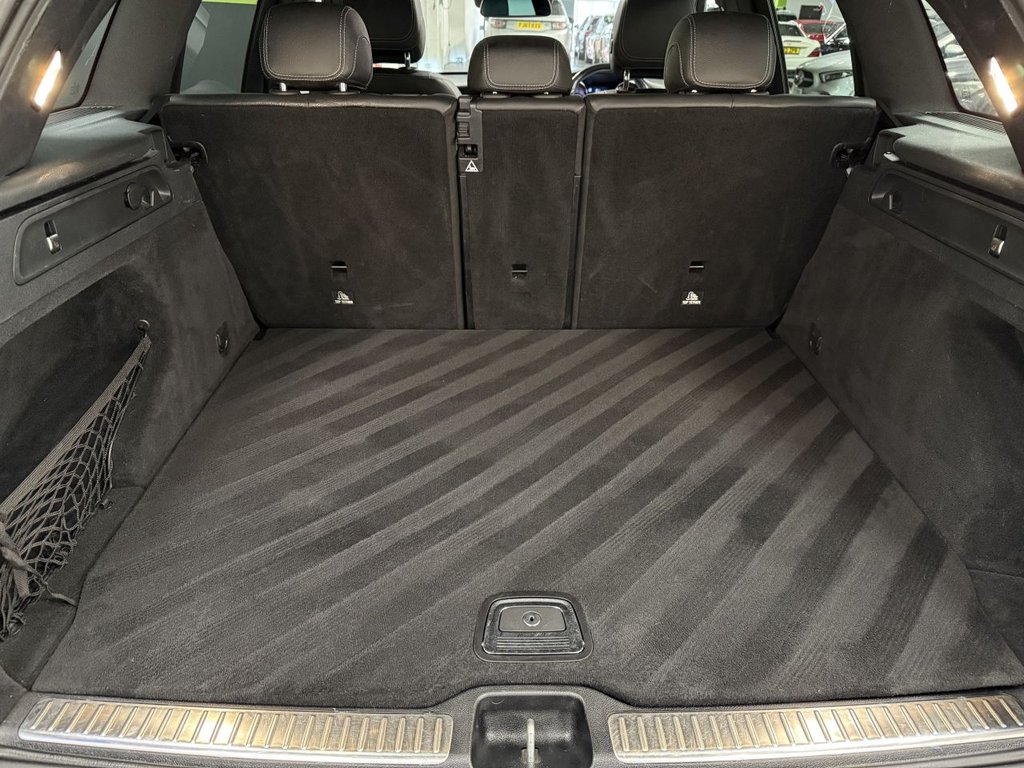 Used Mercedes-Benz GLC 2019 for sale - 76454179: Photo 10