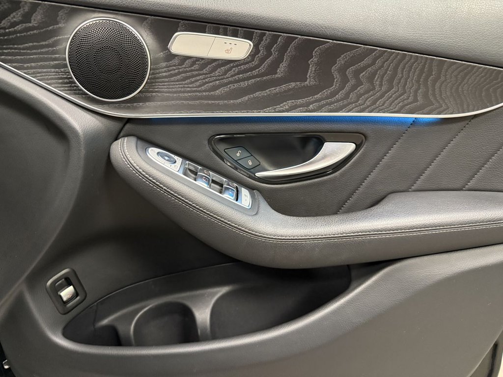 Used Mercedes-Benz GLC 2019 for sale - 76454179: Photo 11