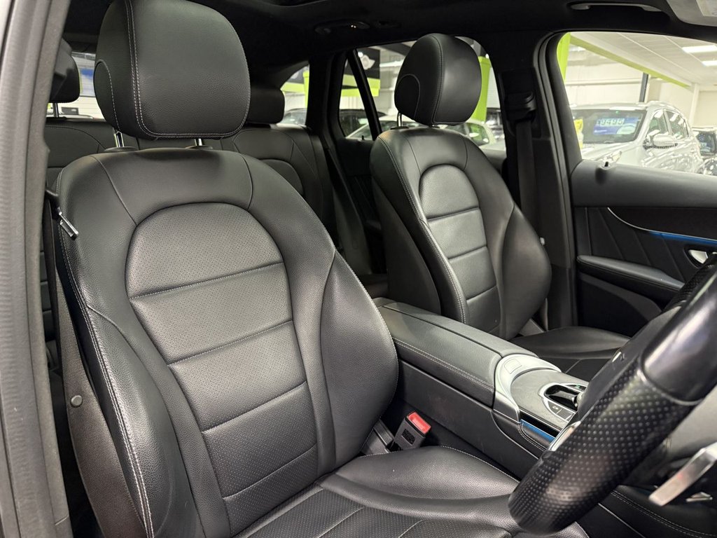 Used Mercedes-Benz GLC 2019 for sale - 76454179: Photo 14