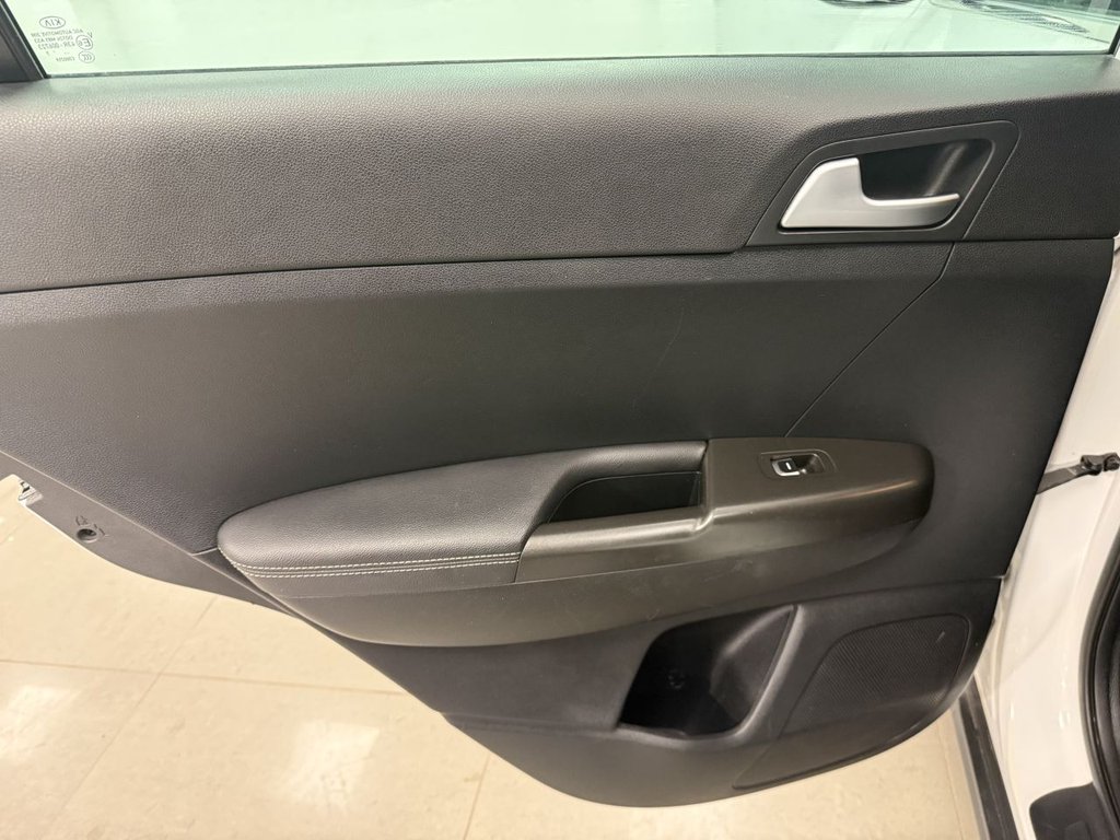 Used Kia Sportage 2017 for sale - 77250198: Photo 41